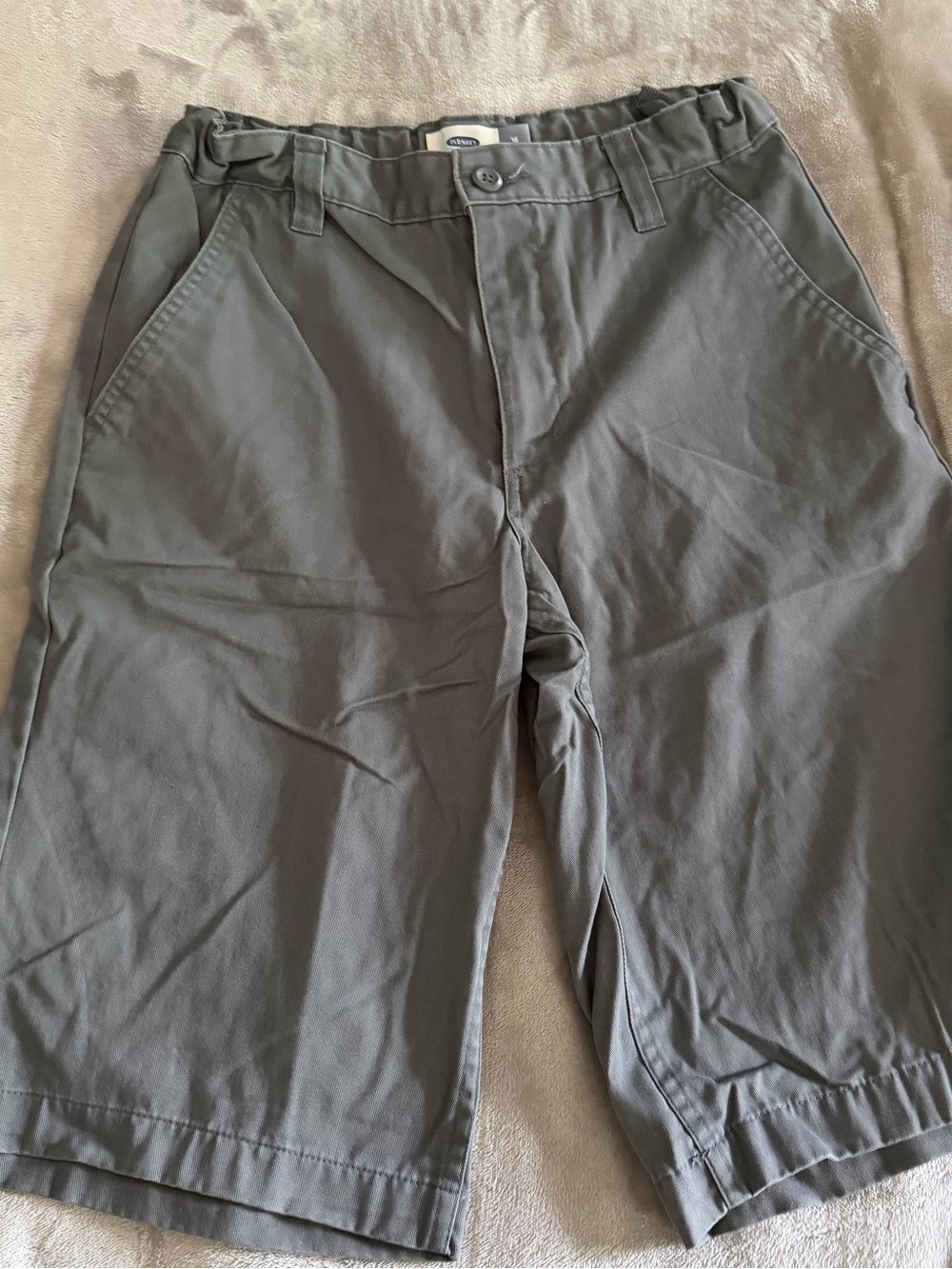 (B)Like New Old Navy Gray Boys’ Casual Shorts